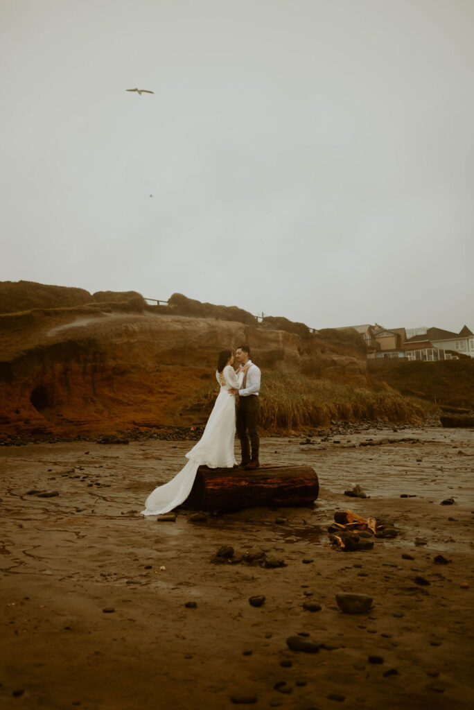 How to Elope in Oregon